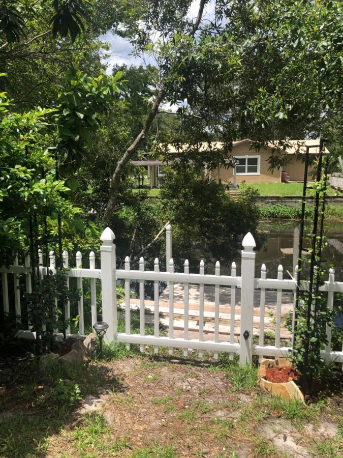 Cozy Cottage River House Weeki Wachee Extérieur photo