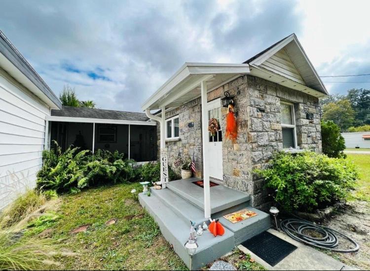 Cozy Cottage River House Weeki Wachee Extérieur photo